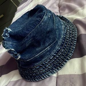 Denim bucket hat